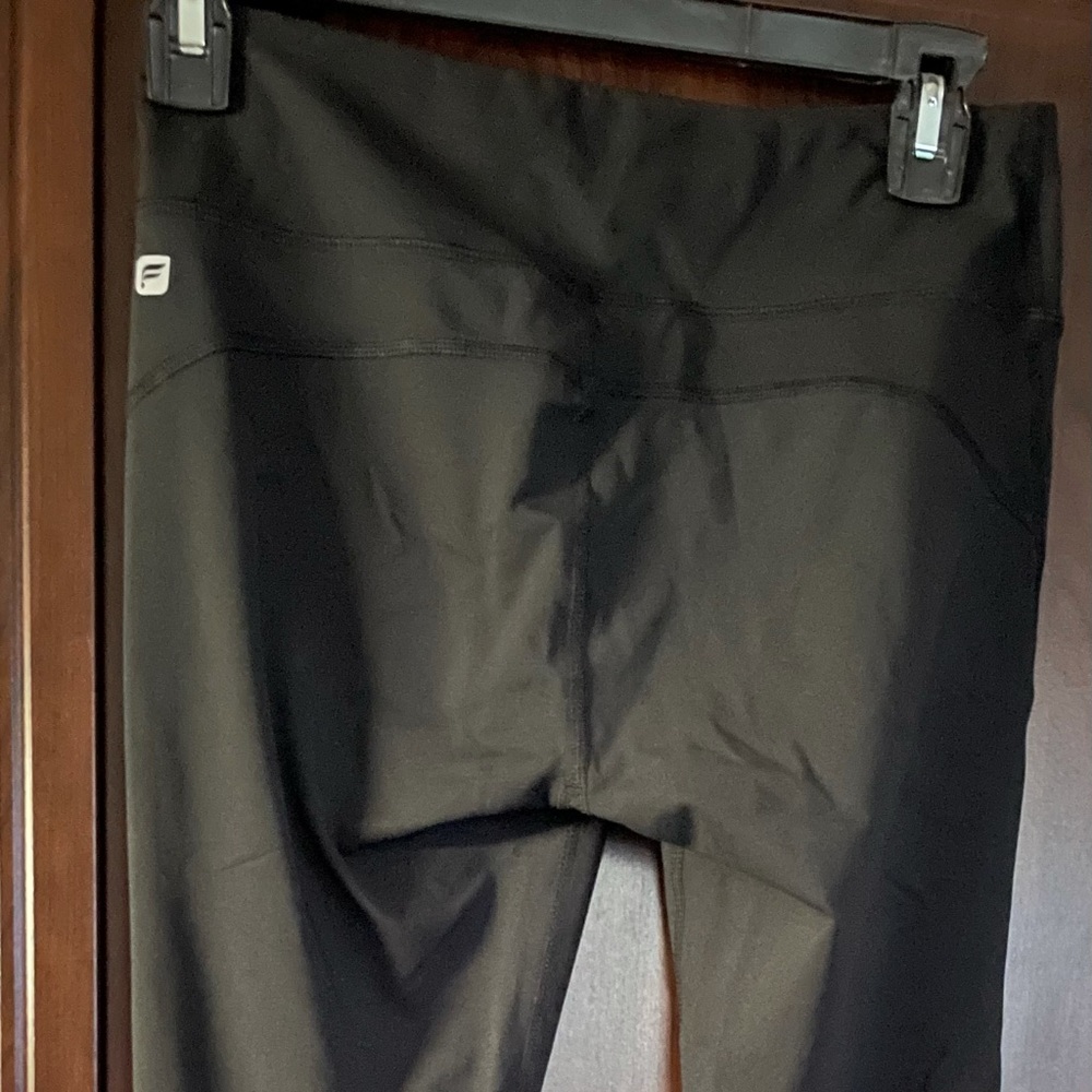 Fabletics black leggings NWT!!